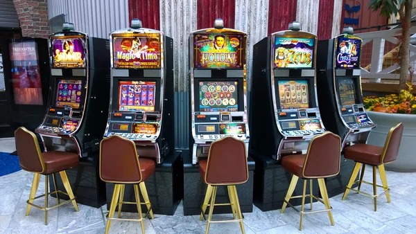 scatter888 mobile app interface showing slot games and live casino options